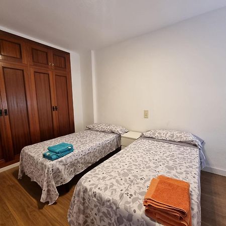 Apartamento En Alquiler Parque 8, Playa De Gandia Екстер'єр фото