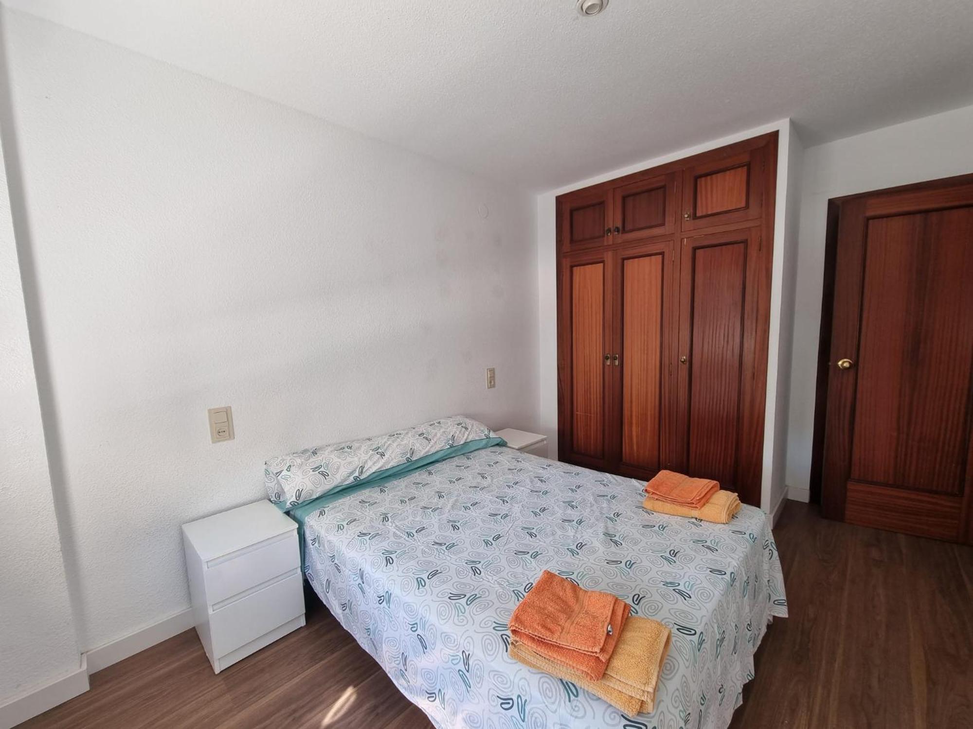 Apartamento En Alquiler Parque 8, Playa De Gandia Екстер'єр фото