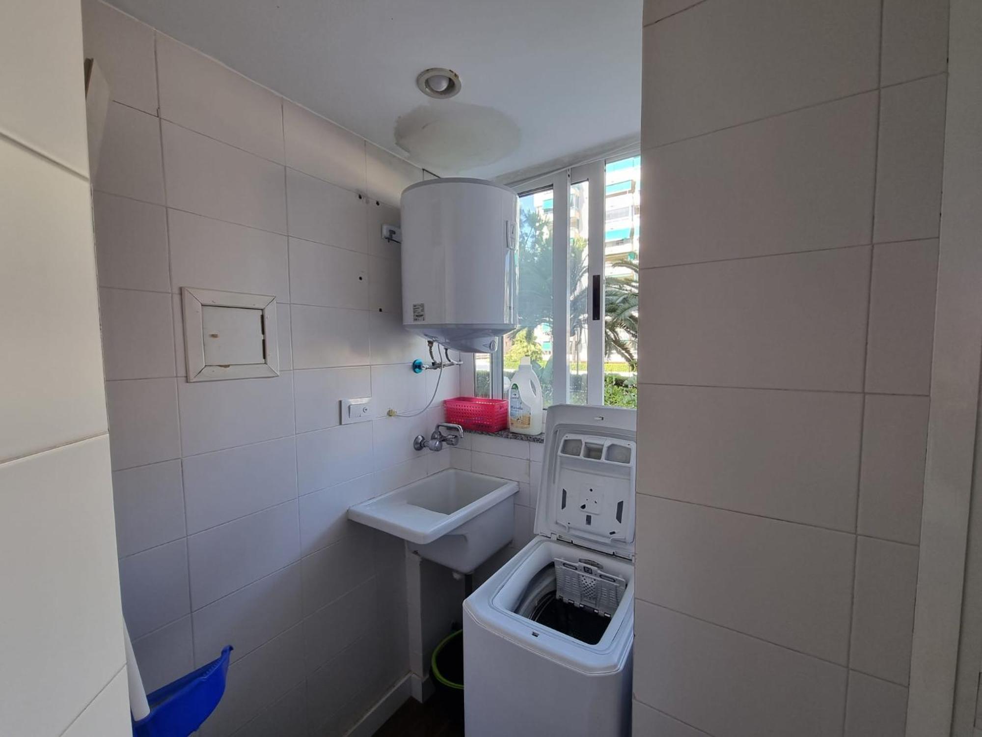 Apartamento En Alquiler Parque 8, Playa De Gandia Екстер'єр фото